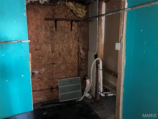 $54,900 | 205 East Smith Street, Benton, IL 62812