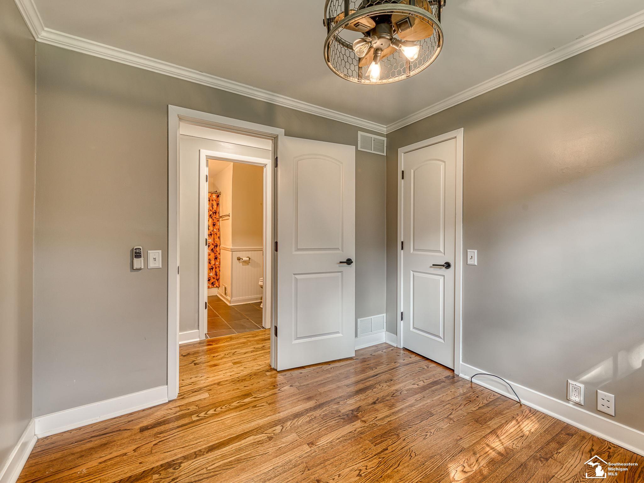 2621 Blue Bush Road Monroe, MI 48162 - Photo 24 of 37 50219327-3d3246b8-13c8-4afd-b013-4082c049e1b3.JPG