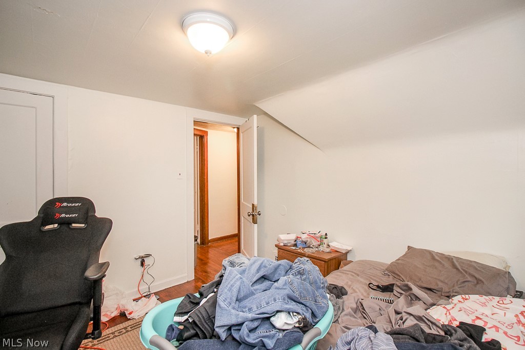 3618 Rolliston Road Cleveland, OH 44120 - Photo 4 of 21