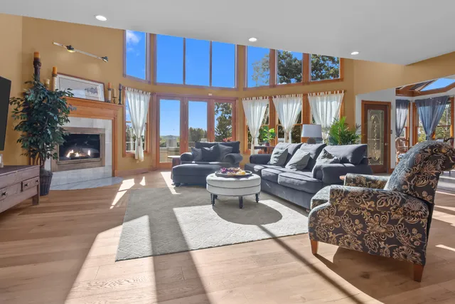 $1,950,000 | W5244 County Rd ES, Sugar Creek, WI 53121