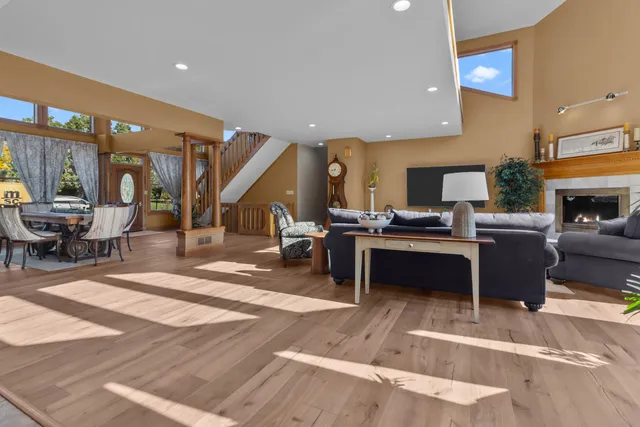 $1,950,000 | W5244 County Rd ES, Sugar Creek, WI 53121