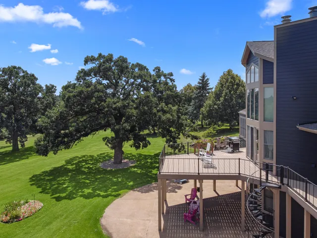 $1,950,000 | W5244 County Rd ES, Sugar Creek, WI 53121