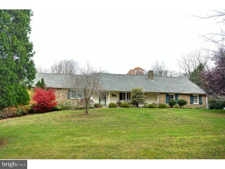 35 Waterview Road West Chester, PA 19380 - Photo 1 of 25 Exterior Front