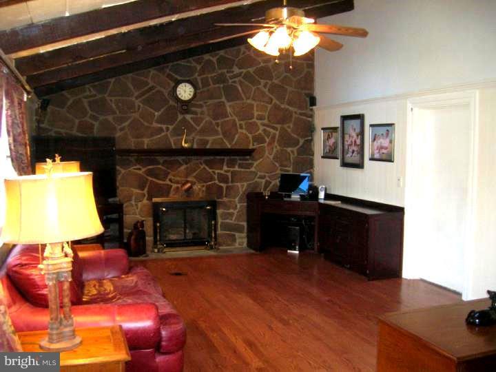 35 Waterview Road West Chester, PA 19380 - Photo 19 of 25 Family Room