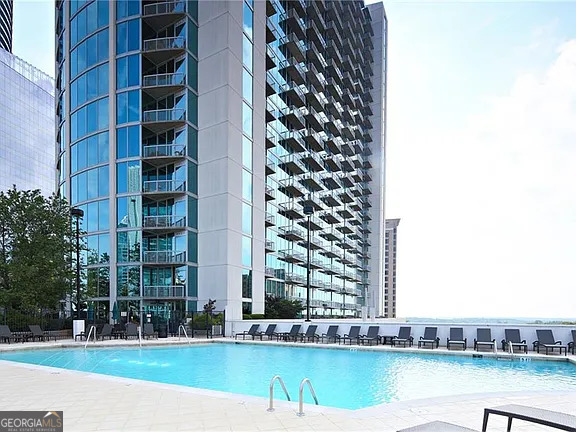 3324 Peachtree Road Northeast, Unit 2713 Atlanta, GA 30326 - Photo 20 of 29 a view of a large building