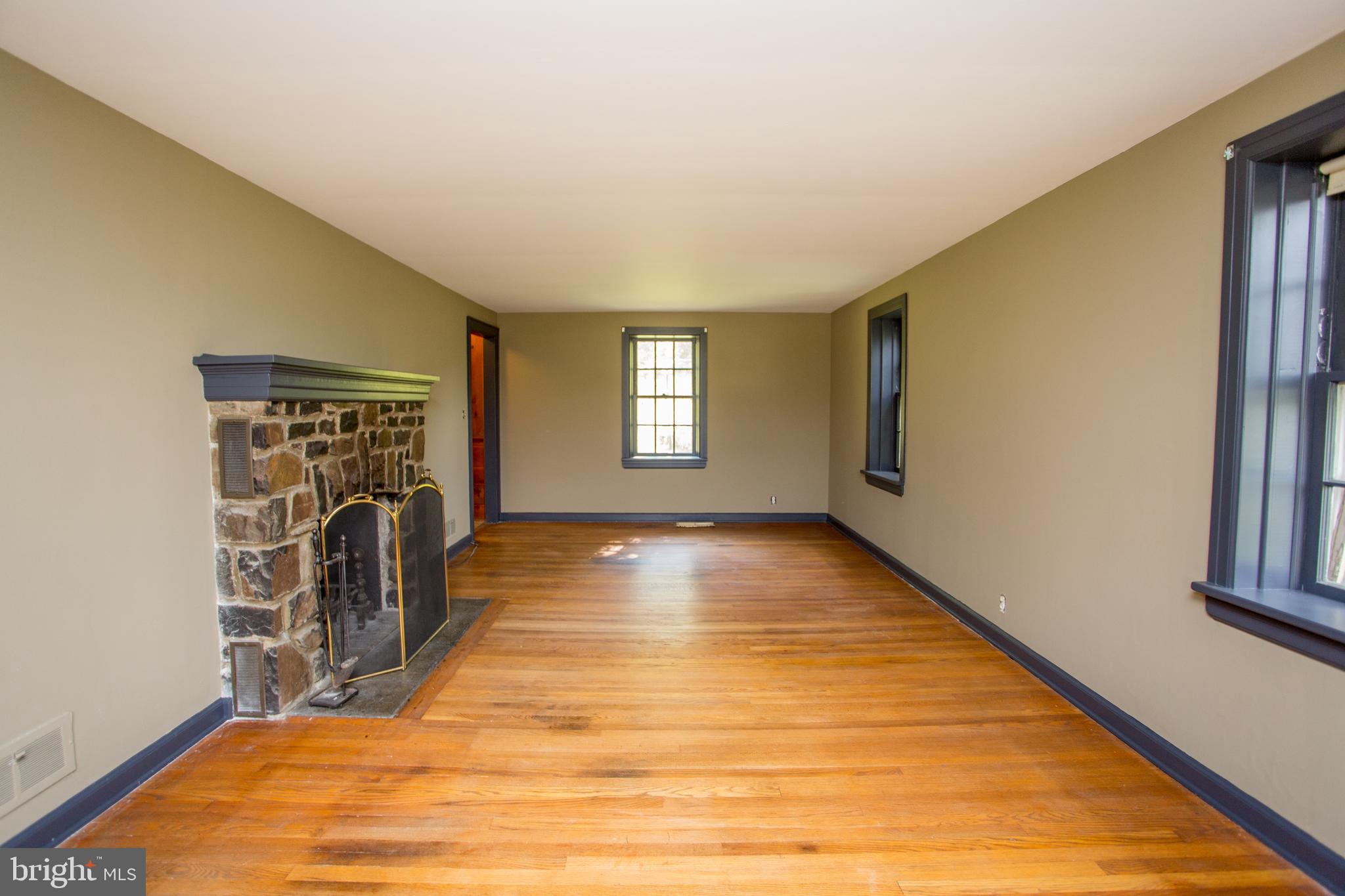 54 Mt Joy Road Milford, NJ 08848 - Photo 13 of 43 Living Room spans the depth of the house