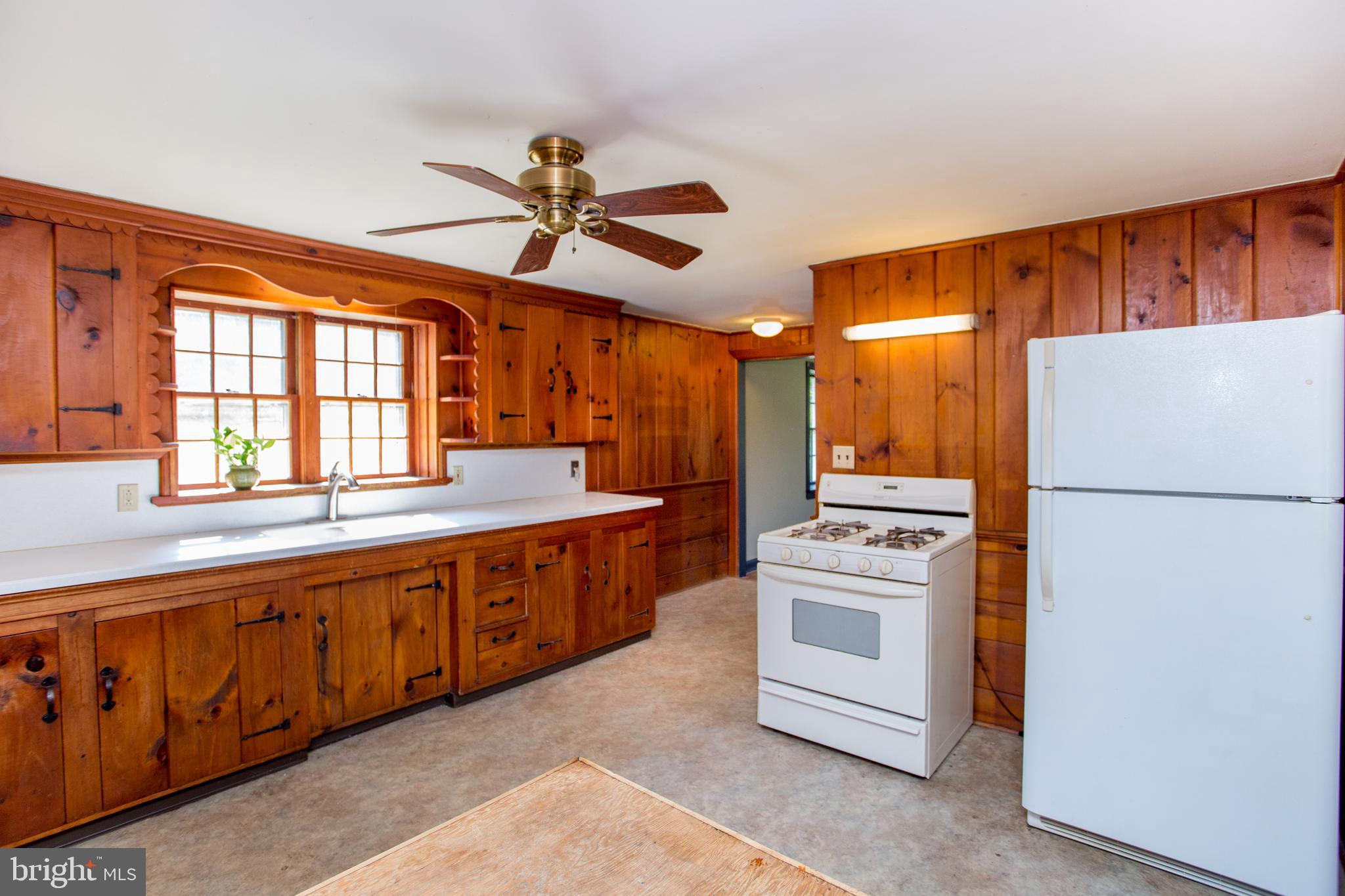 54 Mt Joy Road Milford, NJ 08848 - Photo 19 of 43 Kitchen towards Living Room