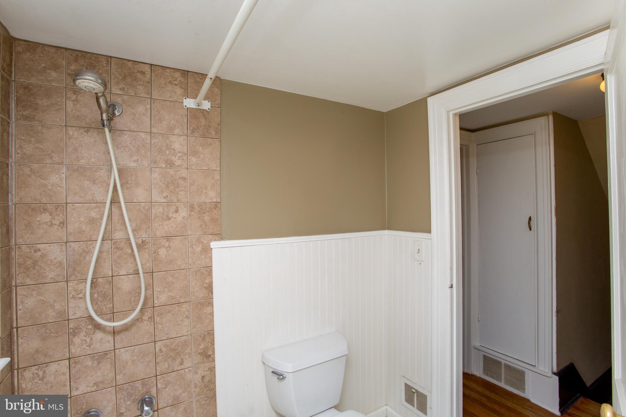 54 Mt Joy Road Milford, NJ 08848 - Photo 26 of 43 Full Bath