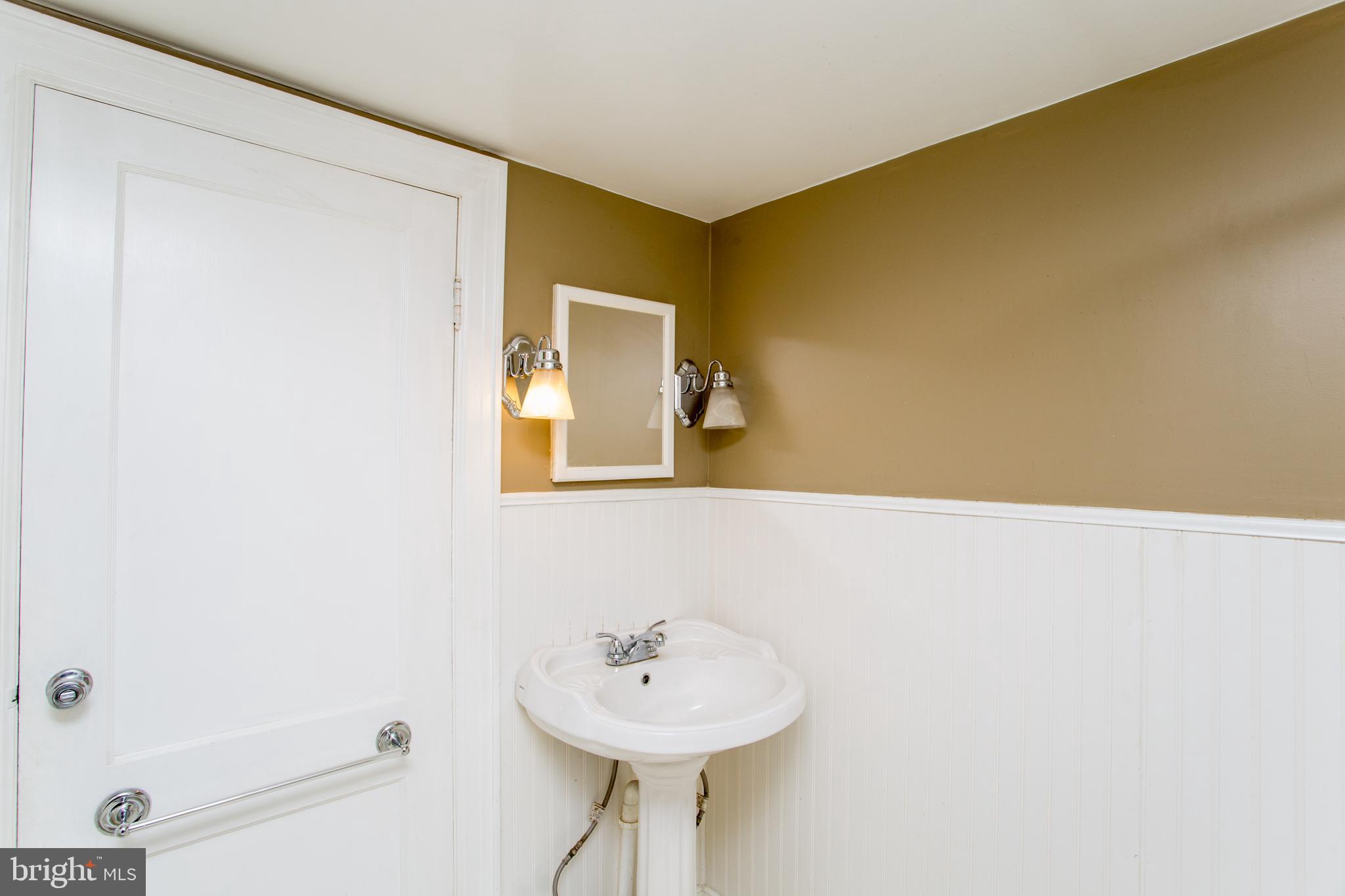 54 Mt Joy Road Milford, NJ 08848 - Photo 27 of 43 Full Bath