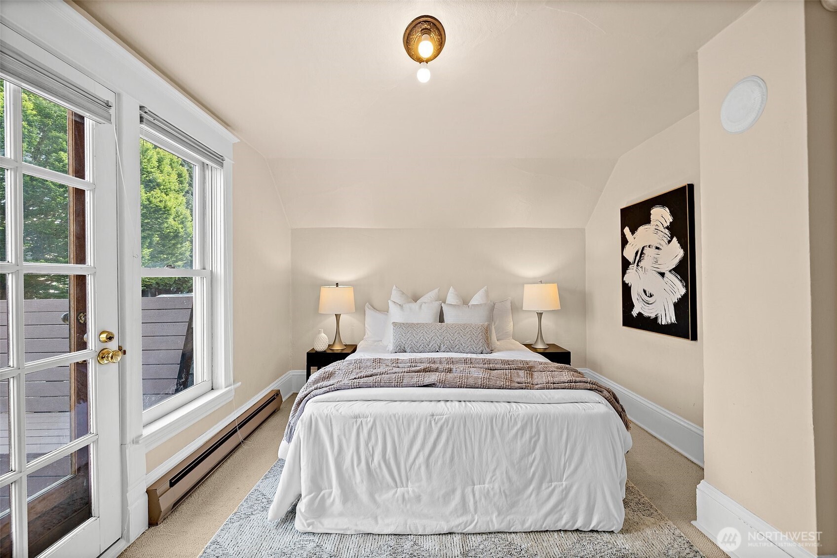 734 North 75th Street Seattle, WA 98103 - Photo 15 of 33