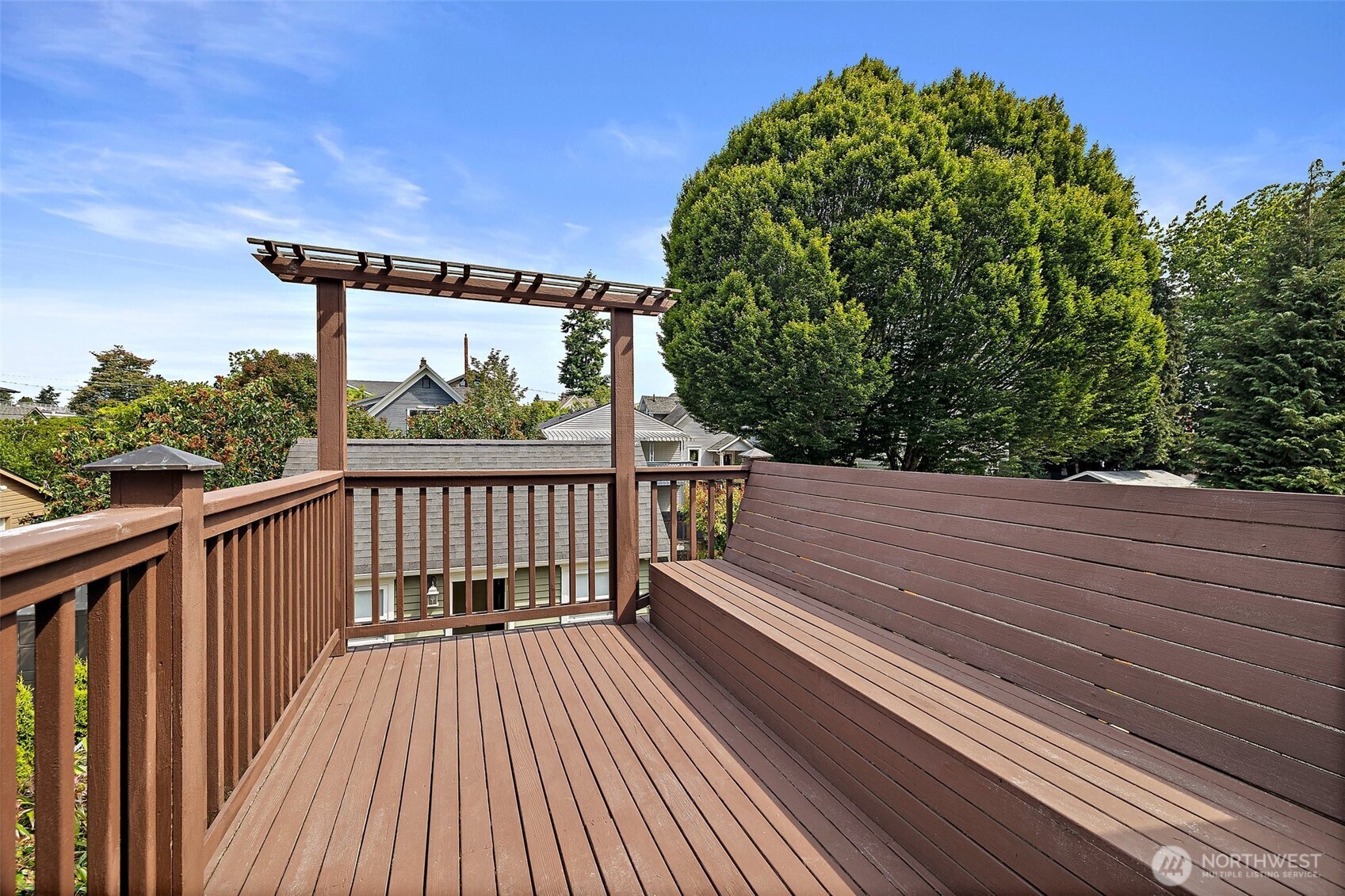 734 North 75th Street Seattle, WA 98103 - Photo 19 of 33