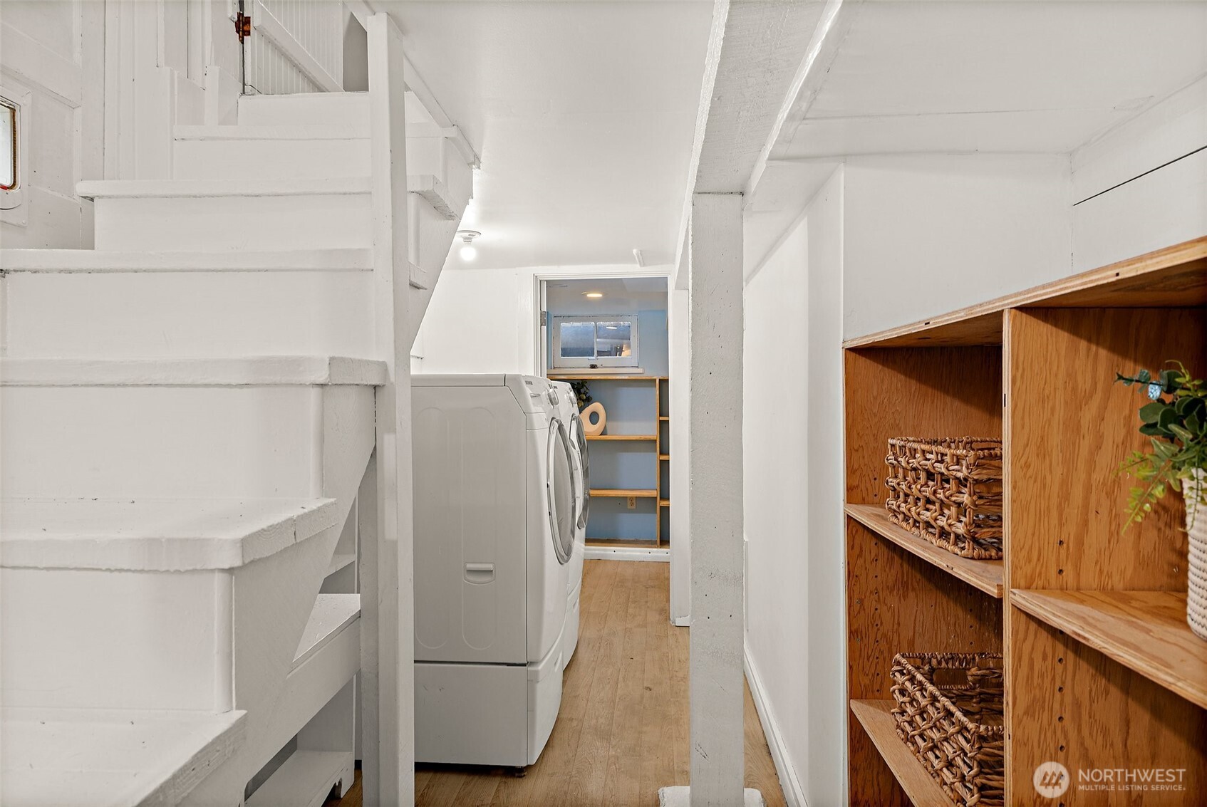 734 North 75th Street Seattle, WA 98103 - Photo 23 of 33