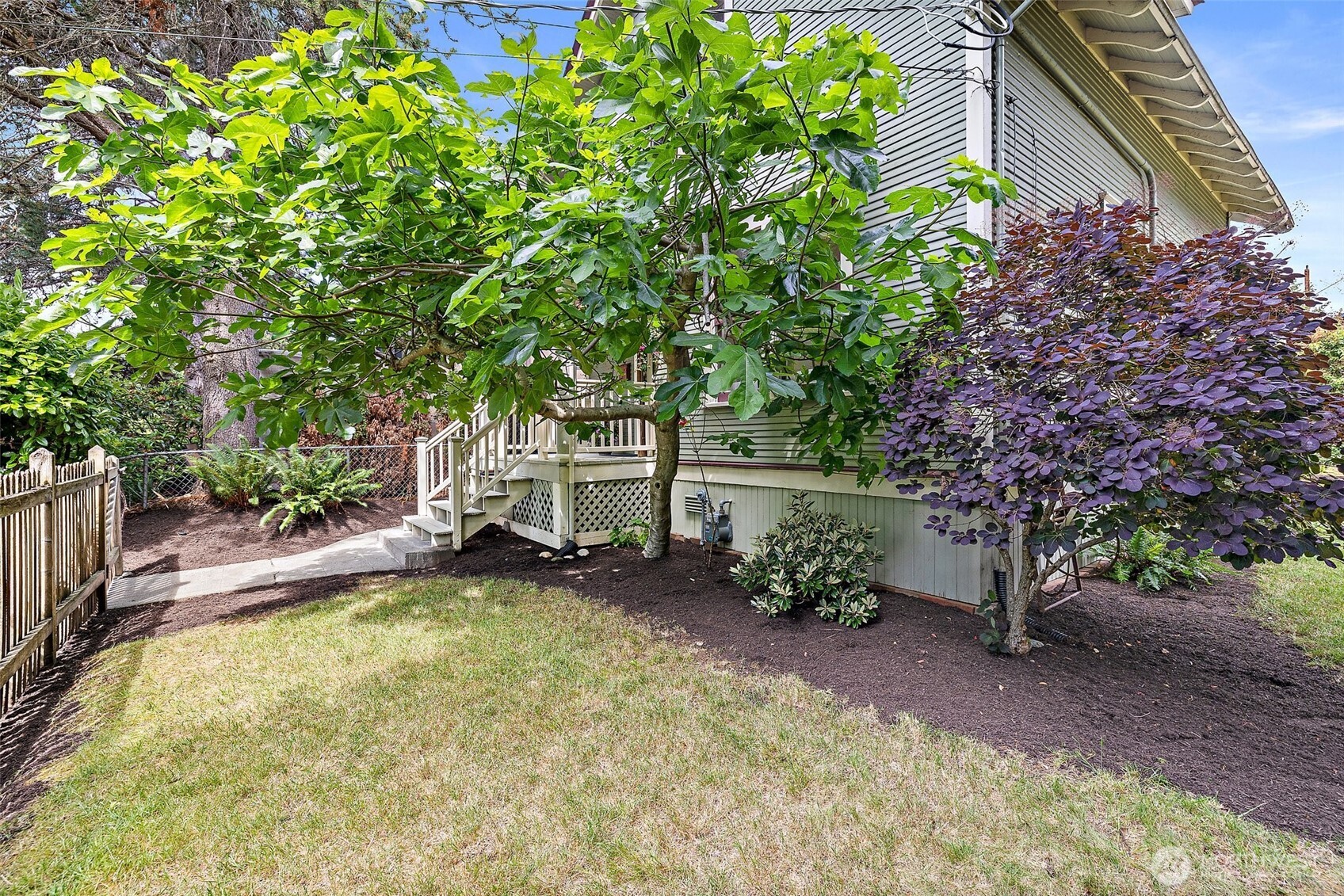 734 North 75th Street Seattle, WA 98103 - Photo 25 of 33