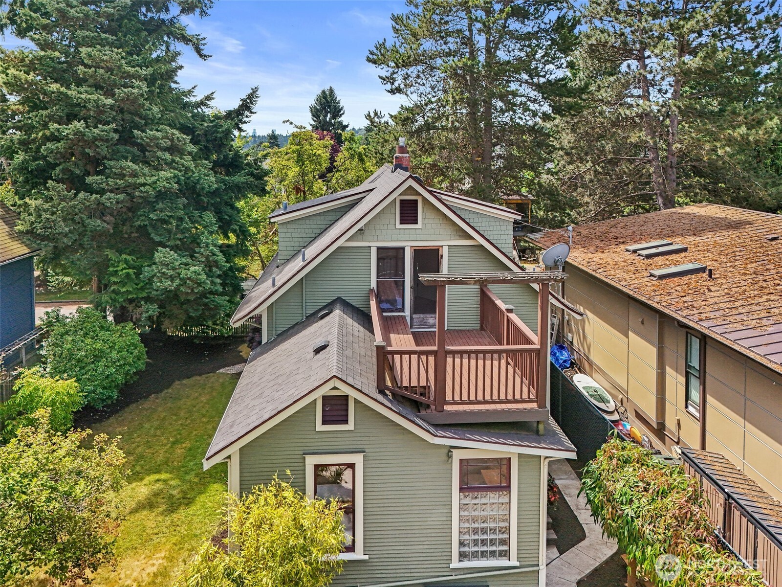 734 North 75th Street Seattle, WA 98103 - Photo 32 of 33