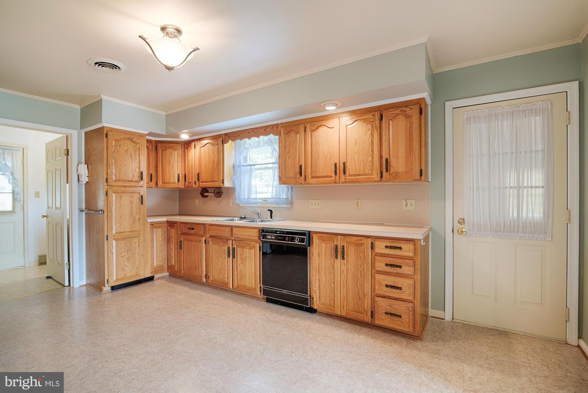 14111 Harbaugh Church Road Waynesboro, PA 17268 - Photo 3 of 30 Kitchen