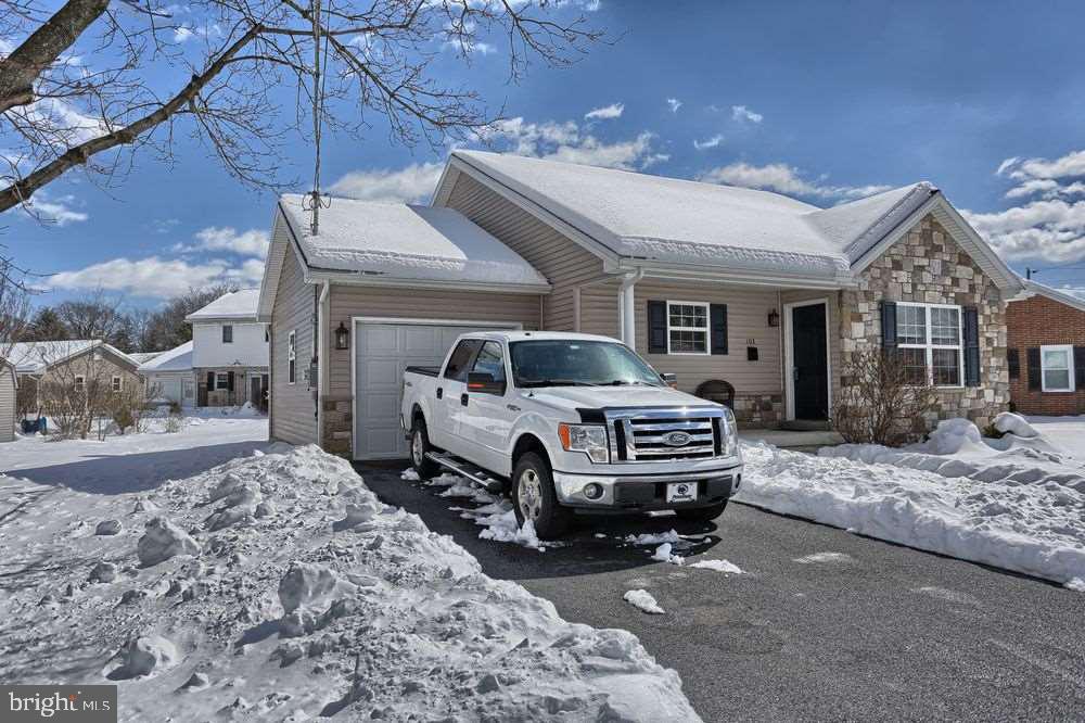 103 Media Road Carlisle, PA 17013 - Photo 2 of 17 Gallery Image 2