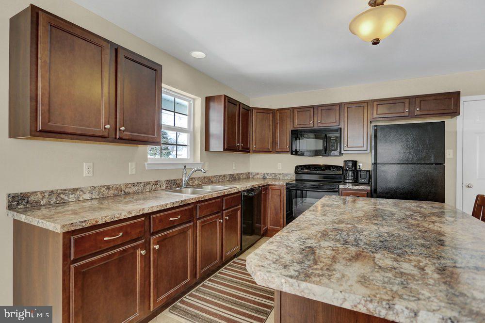 103 Media Road Carlisle, PA 17013 - Photo 7 of 17 Gallery Image 7