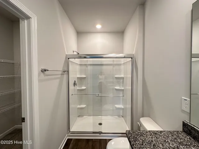 $1,995 | 117 North Atlantic Avenue, Wilmington, NC 28411