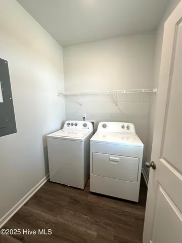 $1,995 | 117 North Atlantic Avenue, Wilmington, NC 28411