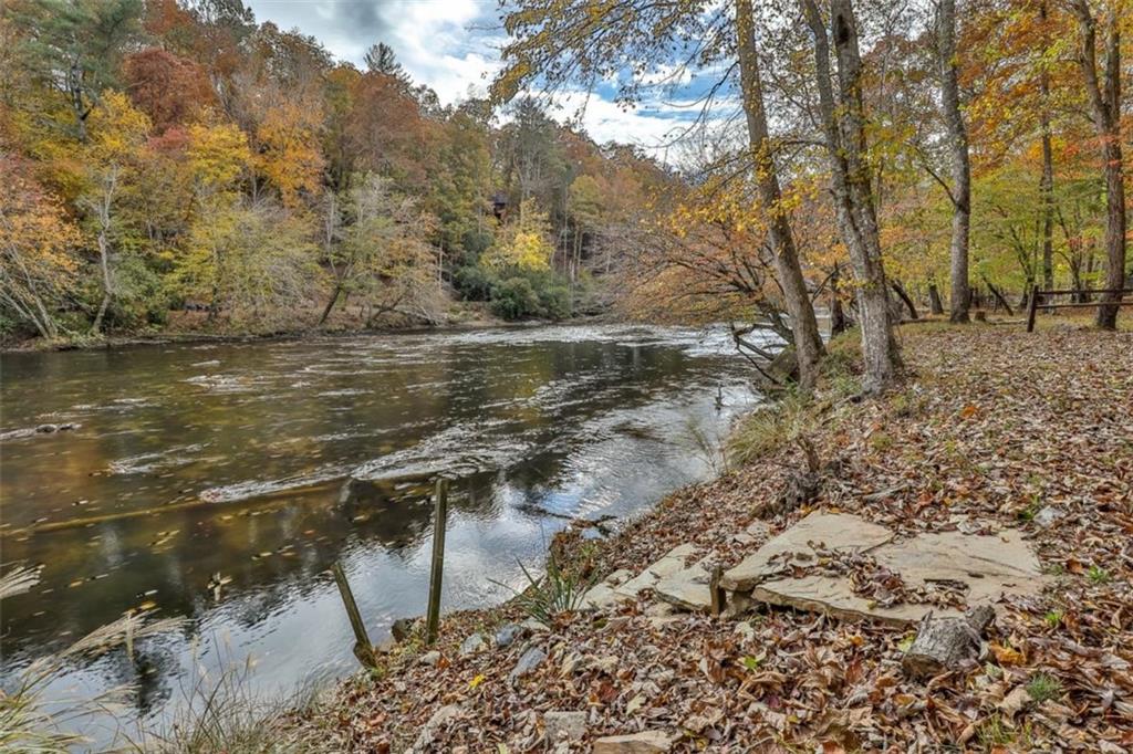 178 Novena Court Ellijay, GA 30540 - Photo 6 of 88