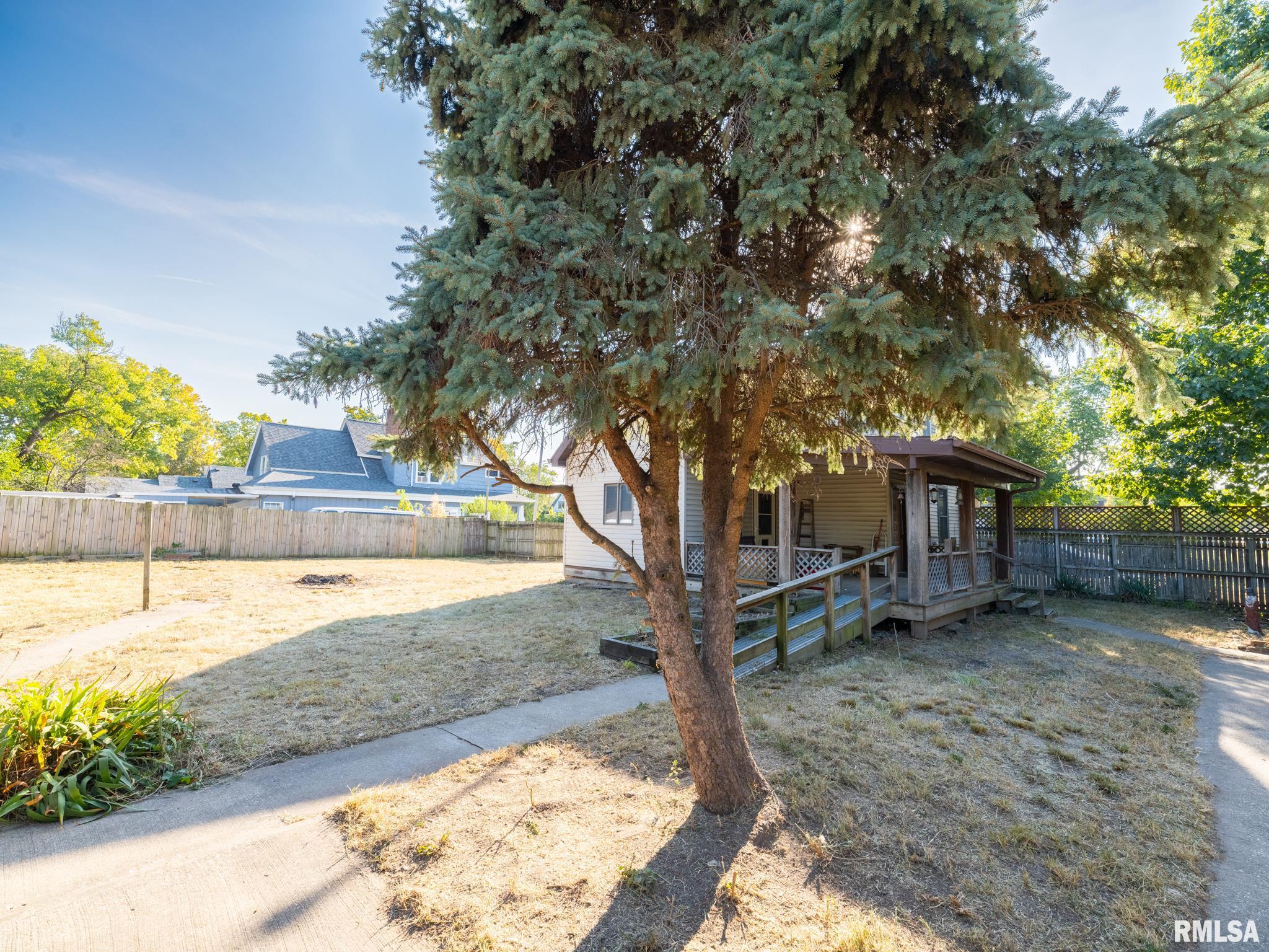 900 South Warren Street Peoria, IL 61605 - Photo 45 of 54