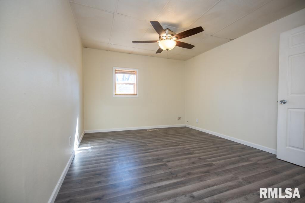 1408 Charlotte Street Pekin, IL 61554 - Photo 34 of 39