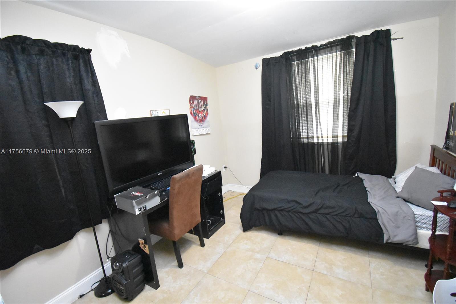 Delray Beach Delray Beach, FL 33444 - Photo 11 of 16 2nd Bedroom