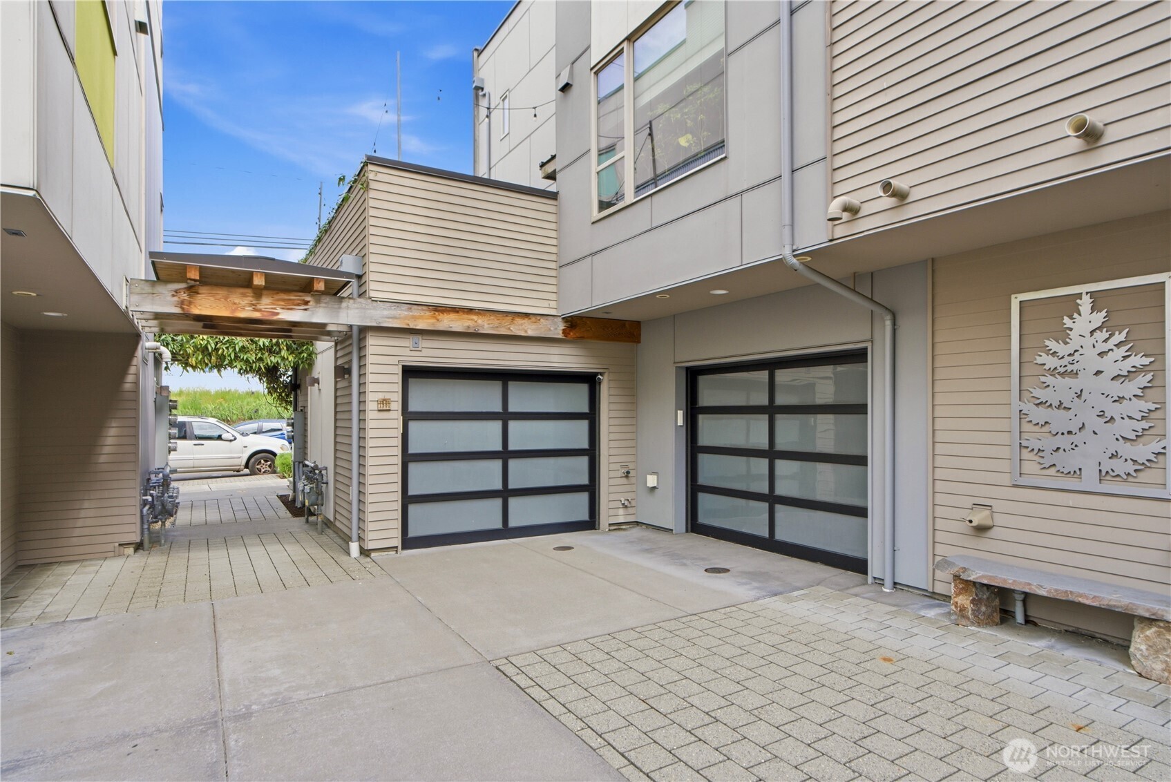 1901 25th Avenue South Seattle, WA 98144 - Photo 20 of 24