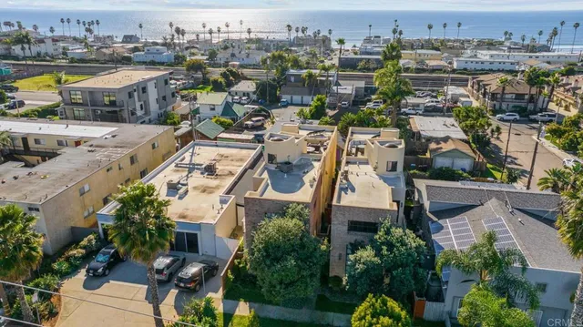 $2,195,000 | 907 South Tremont Street, Oceanside, CA 92054