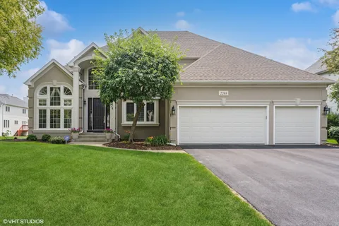 $875,000 | 2208 Sisters Avenue, Naperville, IL 60564