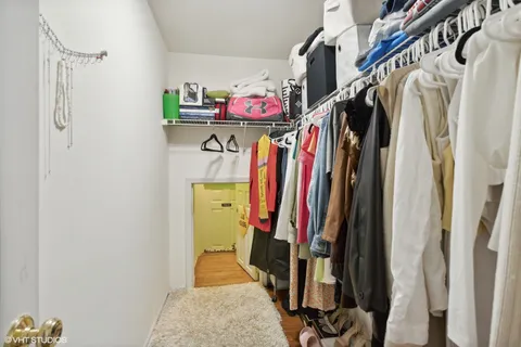 $875,000 | 2208 Sisters Avenue, Naperville, IL 60564