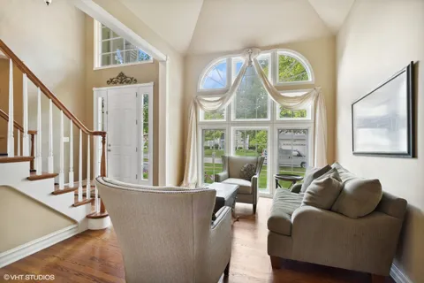 $875,000 | 2208 Sisters Avenue, Naperville, IL 60564