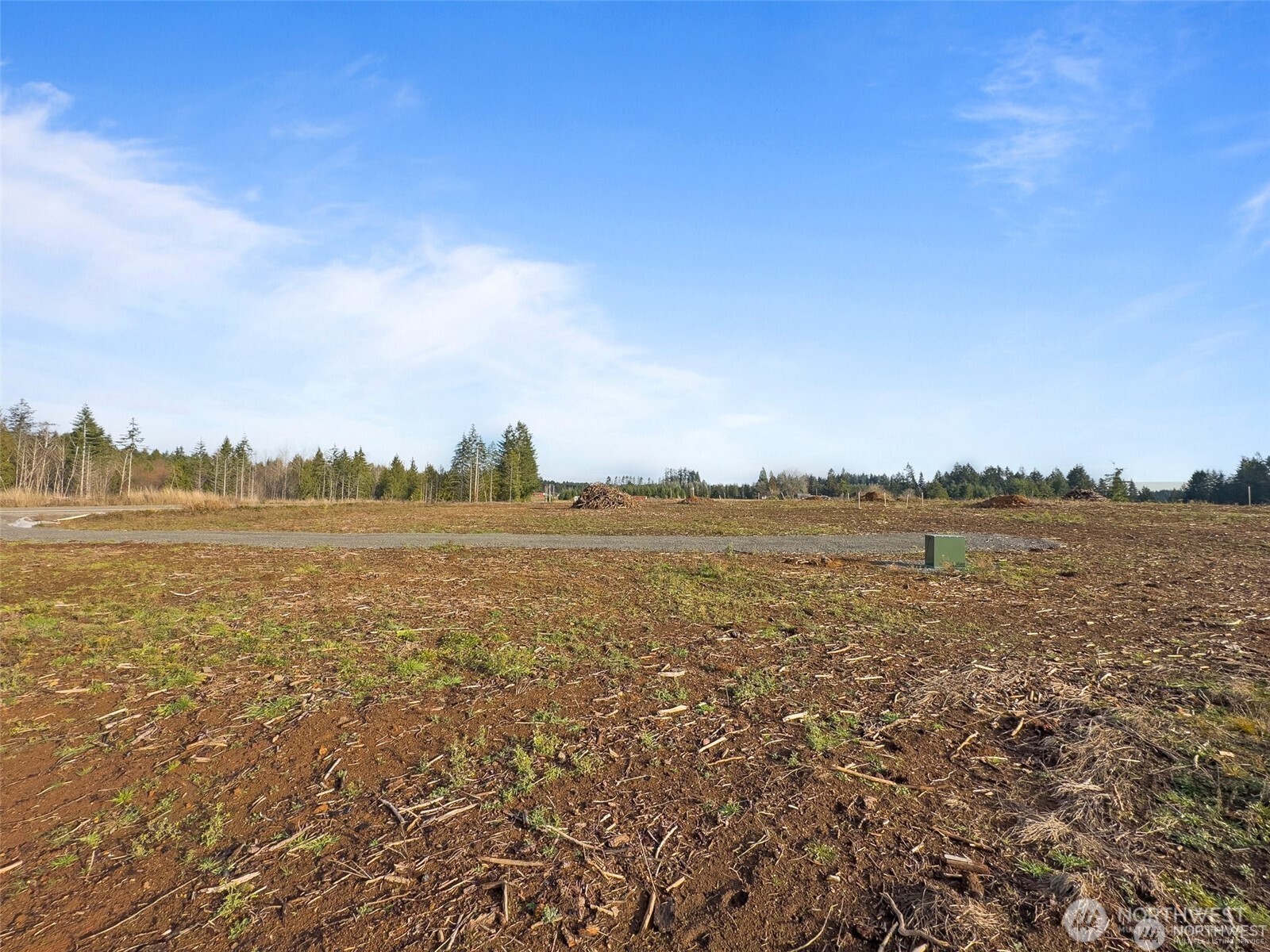 607 Brown Chehalis, WA 98532 - Photo 17 of 31 a view of an ocean