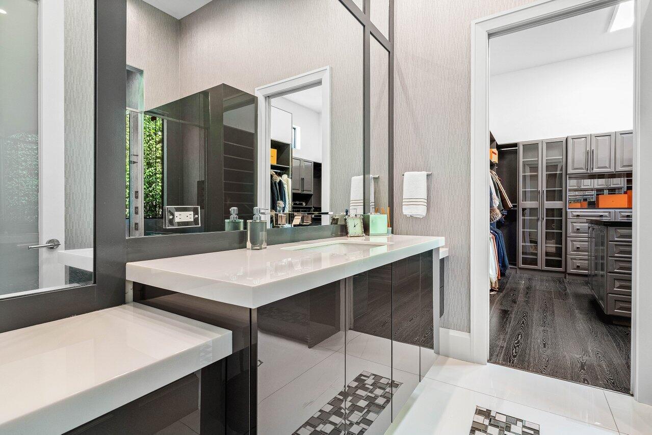 17096 Northway Circle Boca Raton, FL 33496 - Photo 41 of 144 Primary Bath #2