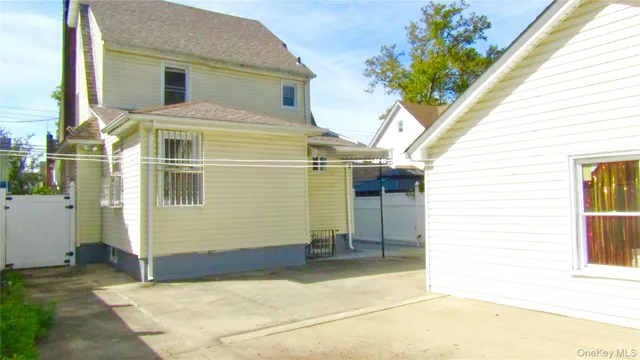 $1,150,000 | 104-11 200th Street | Hollis