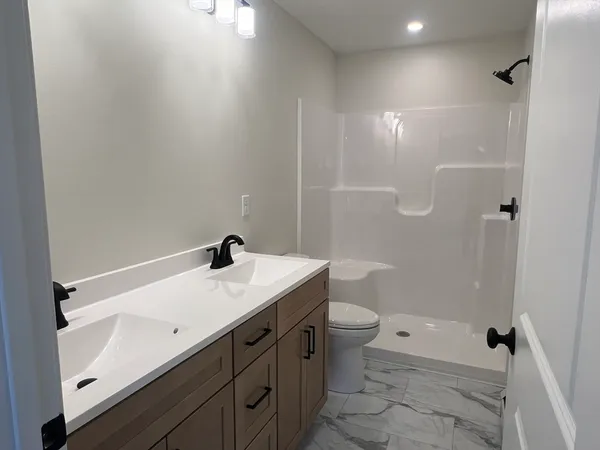 $560,000 | 64 East Street, Northfield, MA 01360