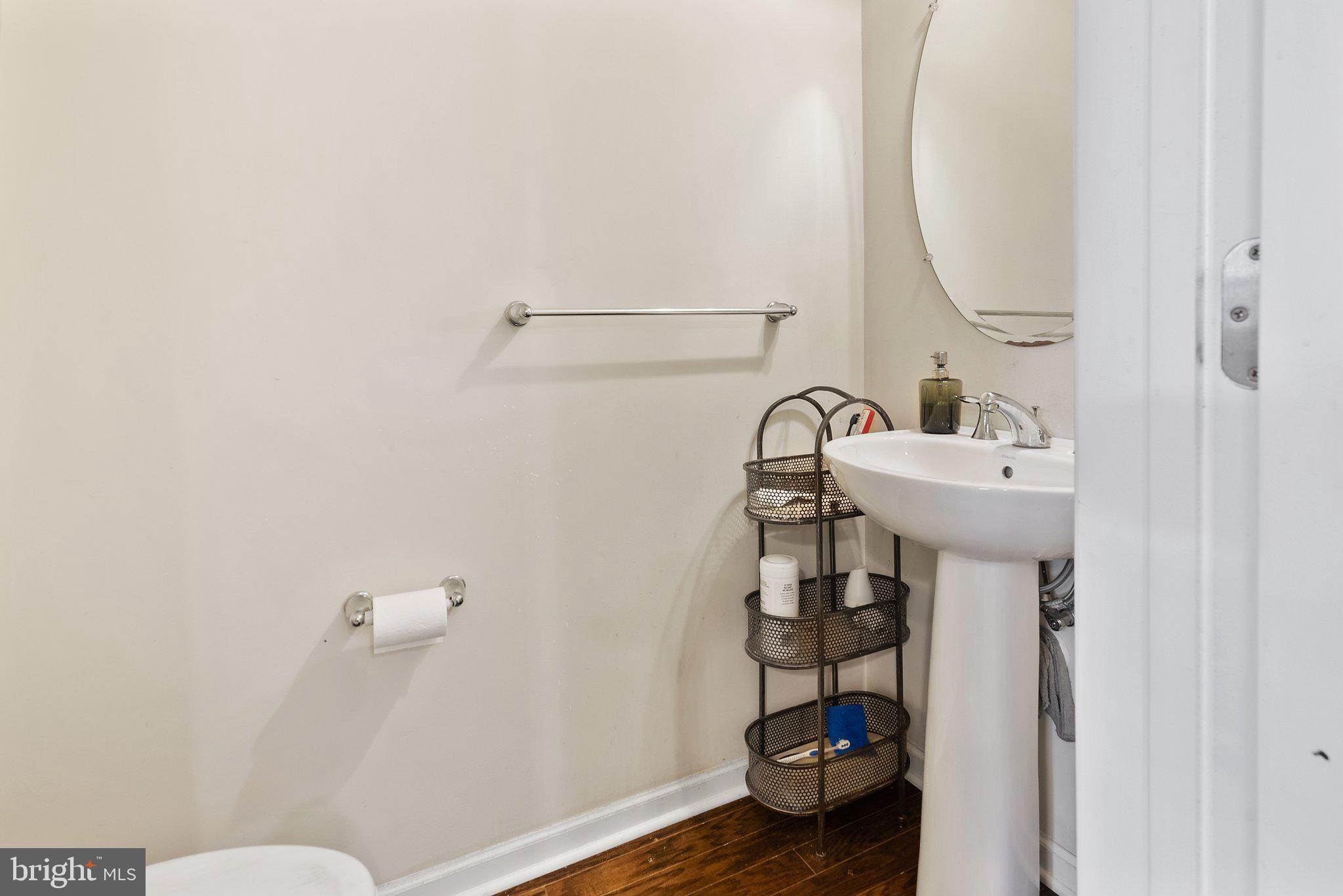 106 Corvus Circle, Unit A Springfield, PA 19064 - Photo 11 of 34 Powder Room