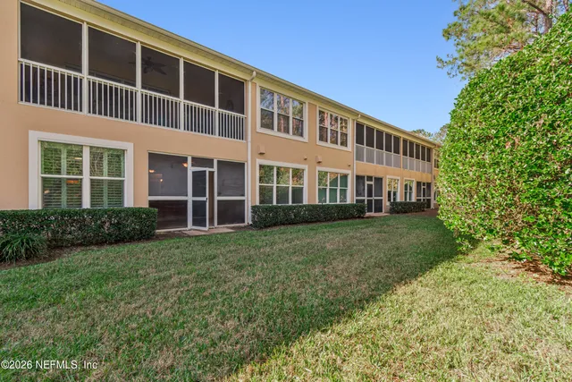 $299,900 | 8623 Little Swift Circle, Unit 29G, Jacksonville, FL 32256