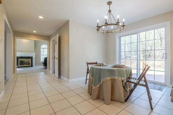 $789,900 | 1 Appaloosa Run, Concord, NH 03301