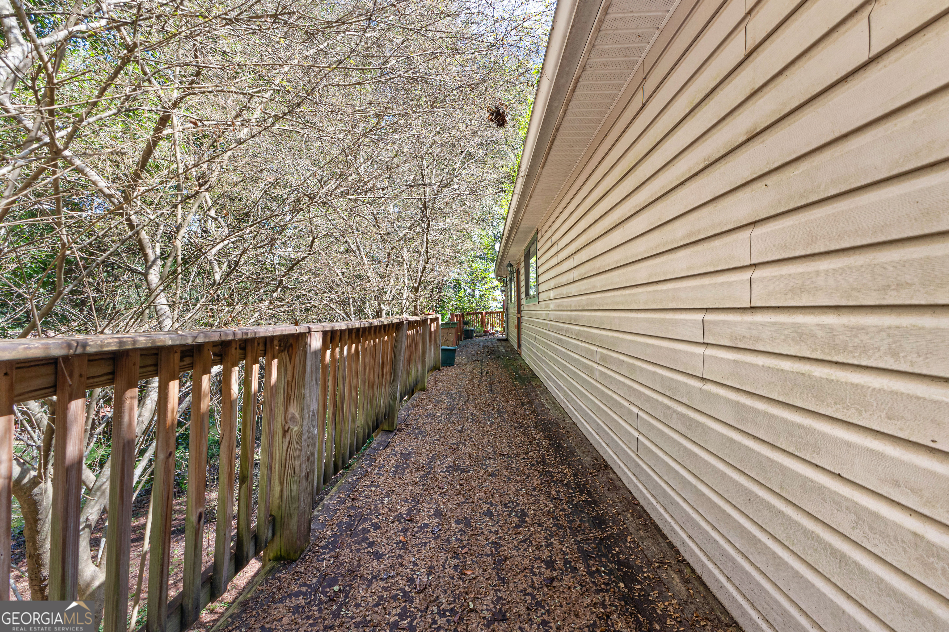 329 Chickadee Court Monticello, GA 31064 - Photo 10 of 59