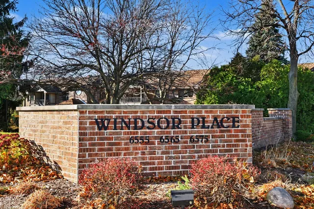 $149,900 | 6575 North Green Bay Avenue, Unit 204, Glendale, WI 53209