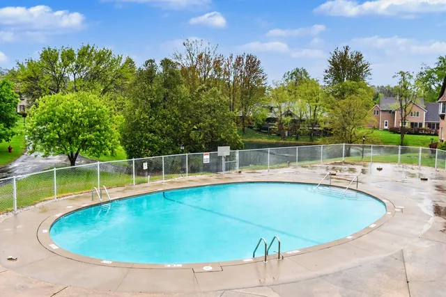 $149,900 | 6575 North Green Bay Avenue, Unit 204, Glendale, WI 53209