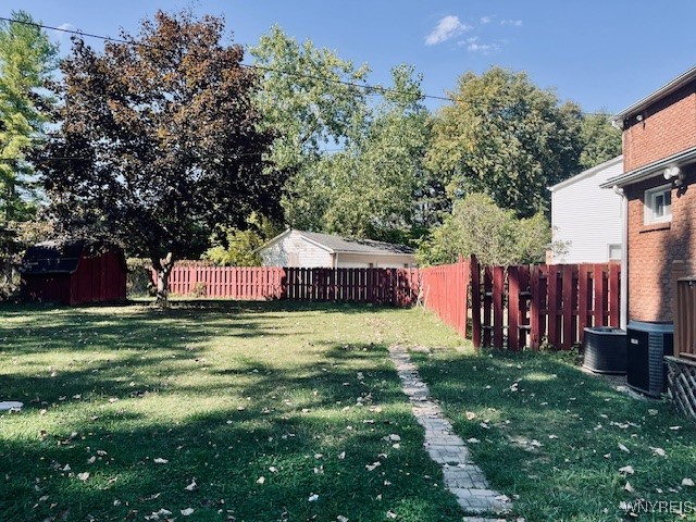 199 Fairgreen Drive, Unit RIGHT Amherst, NY 14228 - Photo 15 of 16