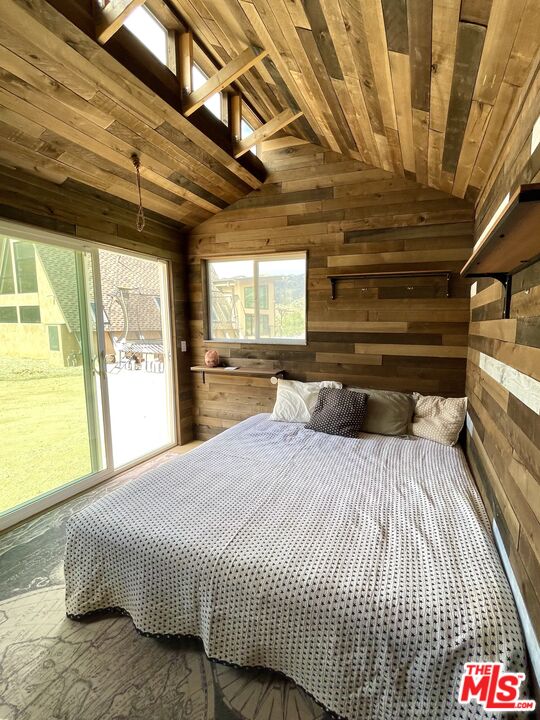 1952 Newell Road Malibu, CA 90265 - Photo 37 of 43