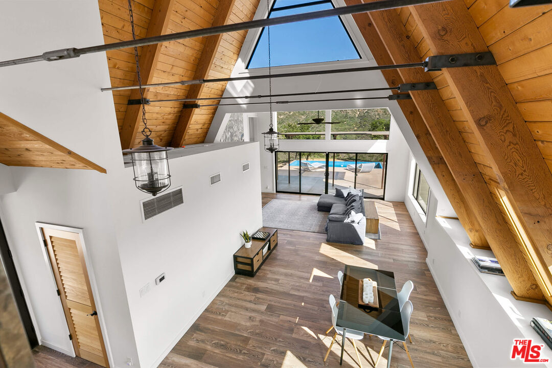 1952 Newell Road Malibu, CA 90265 - Photo 10 of 43