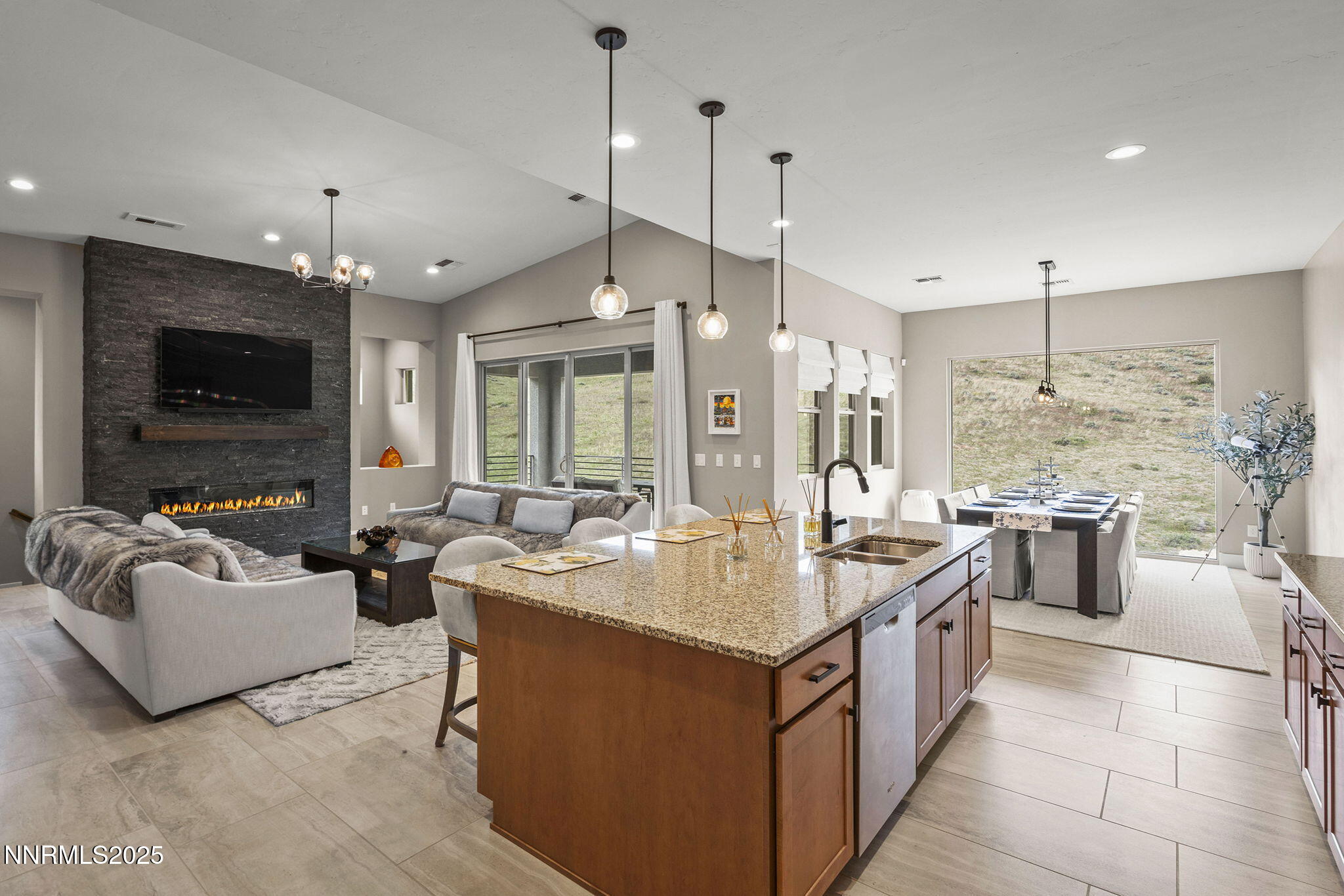 9129 Wild Skies Way Reno, NV 89523 - Photo 13 of 45 20-web-or-mls-_DSC0466