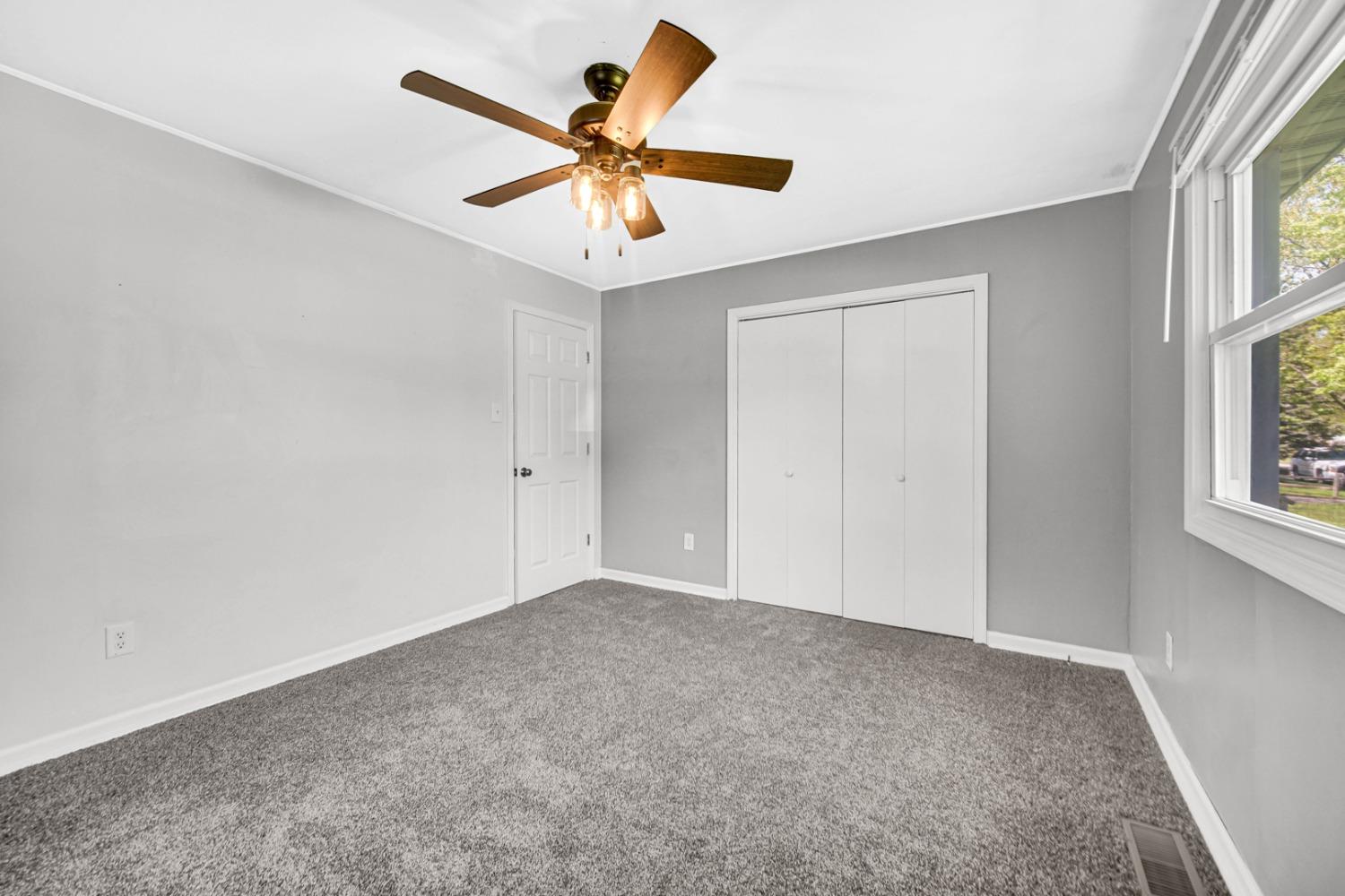 436-1 Portland Road Valparaiso, IN 46385 - Photo 12 of 21 1500x1000