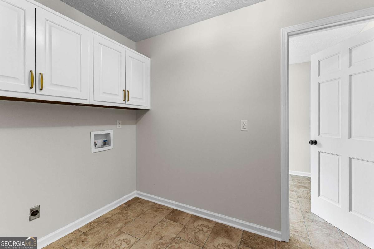 550 Davis Road Fayetteville, GA 30215 - Photo 24 of 75