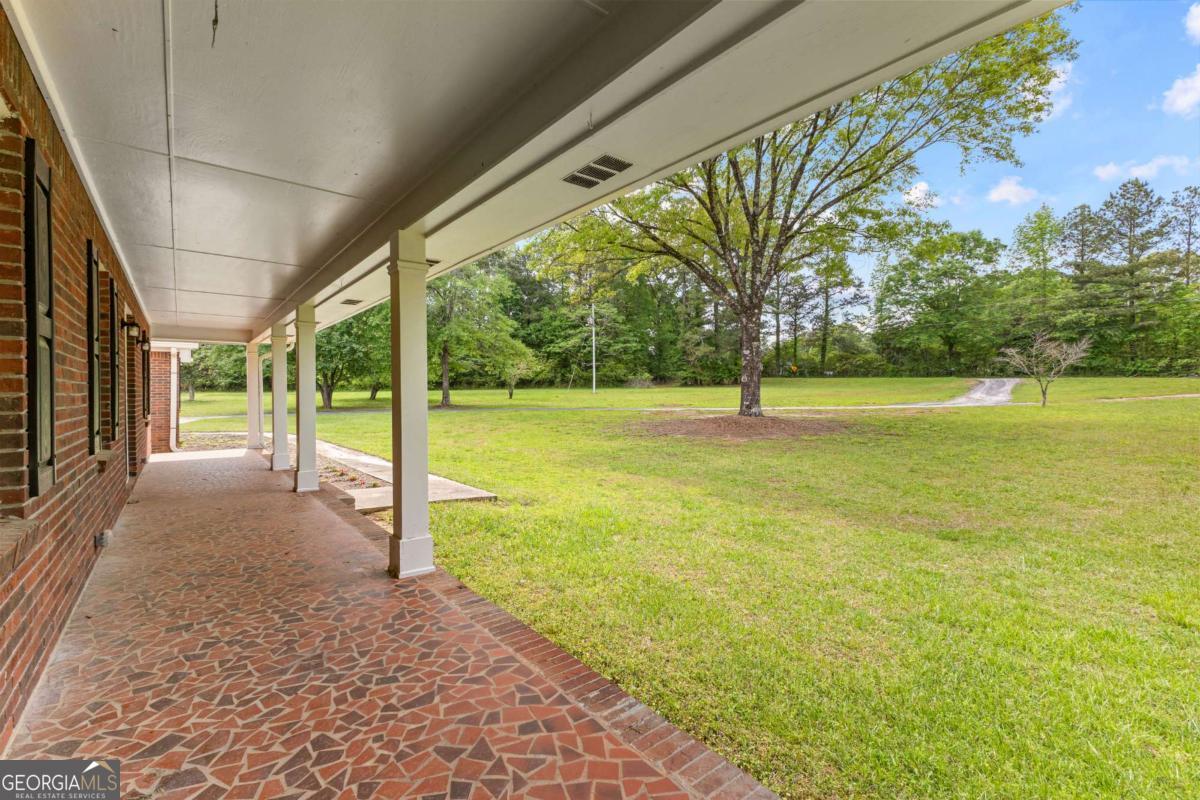 550 Davis Road Fayetteville, GA 30215 - Photo 8 of 75