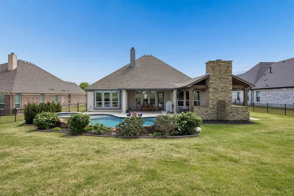 $775,000 | 1223 Eagle Glen Pass, Gunter, TX 75058
